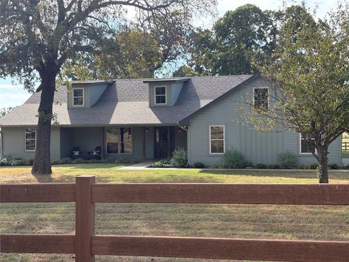 2 Hickory Pl, Durant, OK, 74701-2375 | Card Image