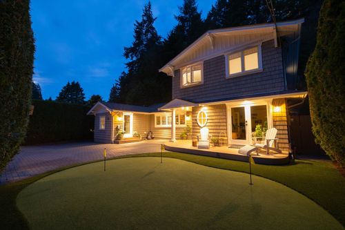 5621 Eagle Harbour Rd, West Vancouver, BC, V7W1P4 | Card Image