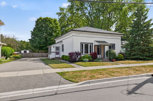 16 Clarence St, Aylmer, ON, N5H1T5 | Card Image
