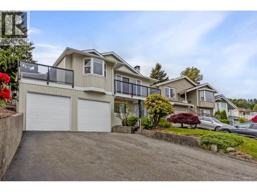 106 Warrick St, Coquitlam, BC, V3K5L4 | Card Image