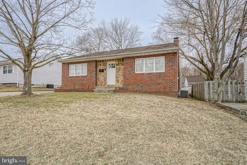 65 E Maple Ave, BELLMAWR, NJ, 08031-1251 | Card Image