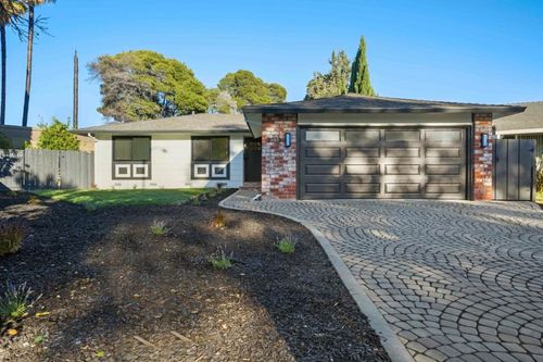 2030 Sierra Wood Dr, San Jose, CA, 95132-1044 | Card Image