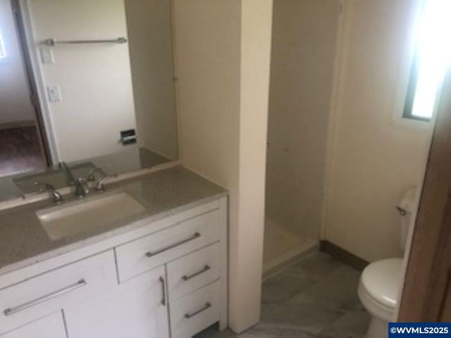714 Dalke St E, House other with 3 bedrooms, 2 bathrooms and null parking in Monmouth OR | Image 11