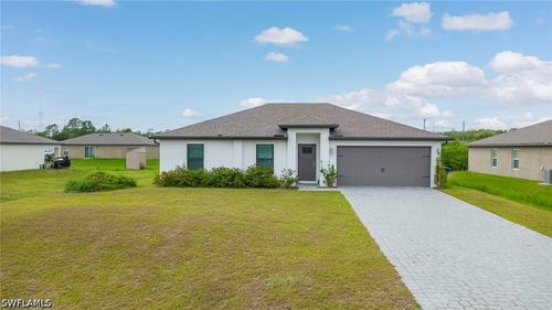 150 Blackstone Dr, FORT MYERS, FL, 33913-7168 | Card Image