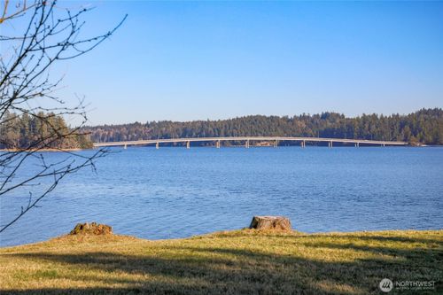 130 E Old Winery Rd, Shelton, WA, 98584-8828 | Card Image