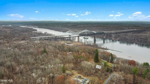 65 Fox St, Selkirk, NY, 12158-3018 | Card Image