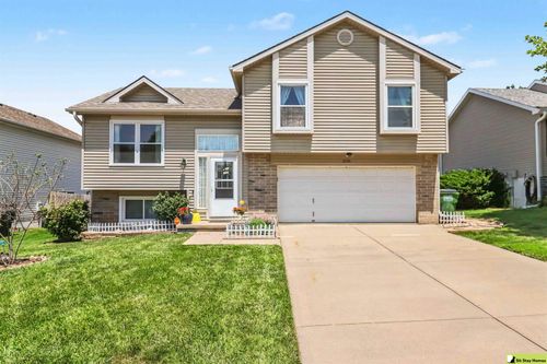 17516 Emiline St, Omaha, NE, 68136-2026 | Card Image