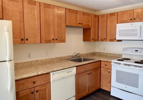 i-796 Court St, Keene, NH, 03431-1709 | Card Image