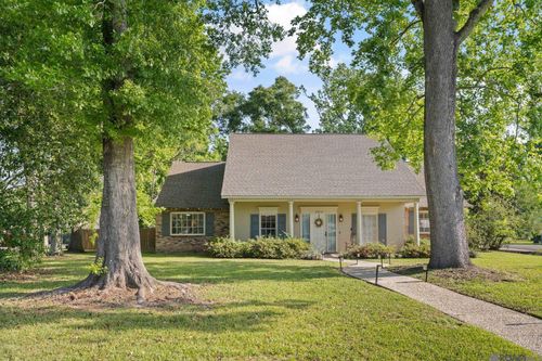 2814 Belle Cherie Ave, Baton Rouge, LA, 70820-4407 | Card Image