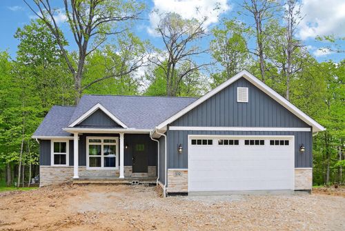 532 Floral Valley W, Howard, OH, 43028 | Card Image