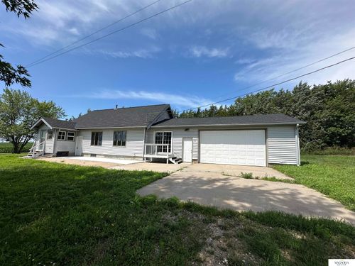 5042 E Sargent Rd, Beatrice, NE, 68310-7639 | Card Image