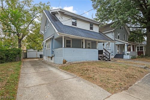 2205 26th St Sw, Akron, OH, 44314-2237 | Card Image