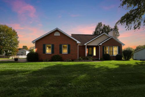 965 Nadine Dr, Heath, OH, 43056-9224 | Card Image