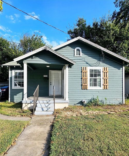 3026 Pine St, Dallas, TX, 75215-3946 | Card Image
