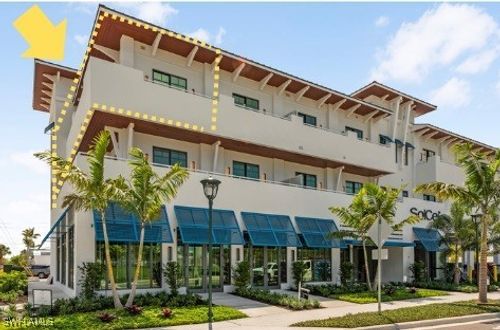 302-101 8th St S, NAPLES, FL, 34102-6121 | Card Image