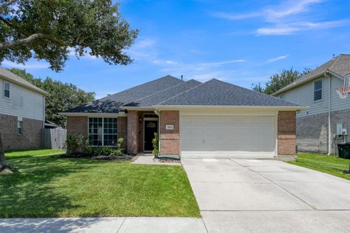 18819 Atascocita Forest Dr, Humble, TX, 77346-5107 | Card Image