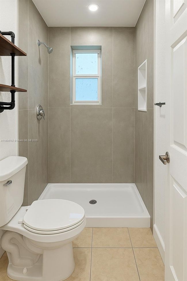 APT-106 - 1021 Nw 3 Rd St, Condo with 1 bedrooms, 1 bathrooms and null parking in Miami FL | Image 4