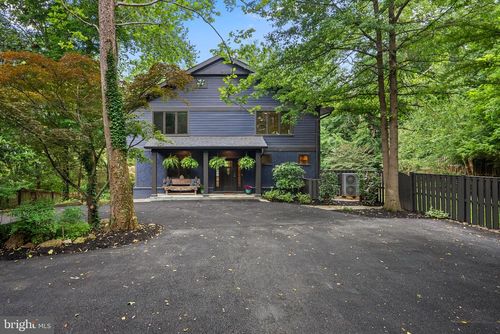 8025 Riverside Drive, CABIN JOHN, MD, 20818 | Card Image