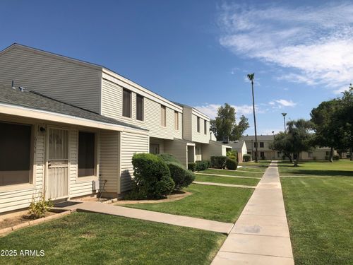 6556 S La Rosa Dr, Tempe, AZ, 85283-3714 | Card Image