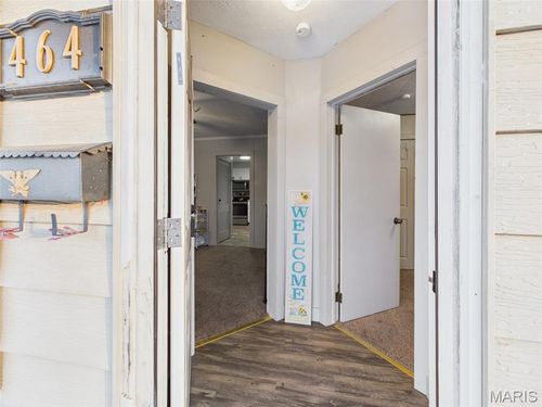 464 W 3rd St, Lebanon, MO, 65536-2922 | Card Image