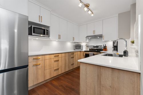 1602-5260 Goldspring Pl, Chilliwack, BC, V2R5S5 | Card Image