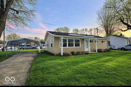 535 N Arlington St, Greencastle, IN, 46135-1112 | Card Image