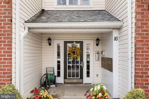16d-16 Brook Farm Ct, PERRY HALL, MD, 21128-9047 | Card Image
