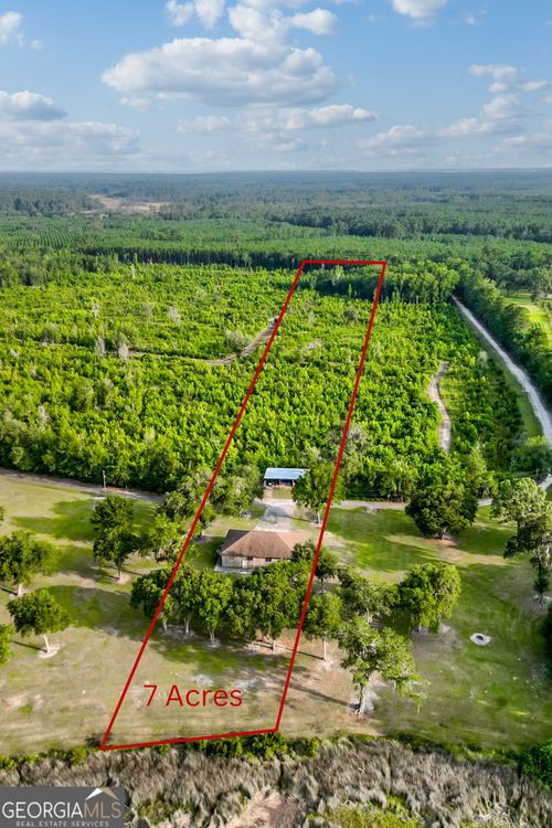 3917 Harris Neck Rd Ne, Townsend, GA, 31331-8709 | Card Image