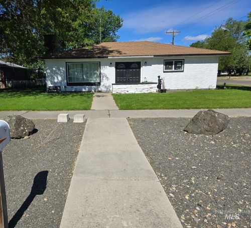187 Nw 3rd Street, Ontario, OR, 97914 | Card Image