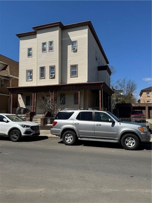 120 Bay 17th St, Brooklyn, NY, 11214-4539 | Card Image