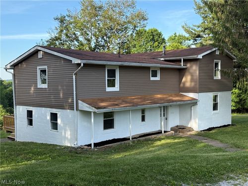 782 Hill St, Coshocton, OH, 43812-1034 | Card Image