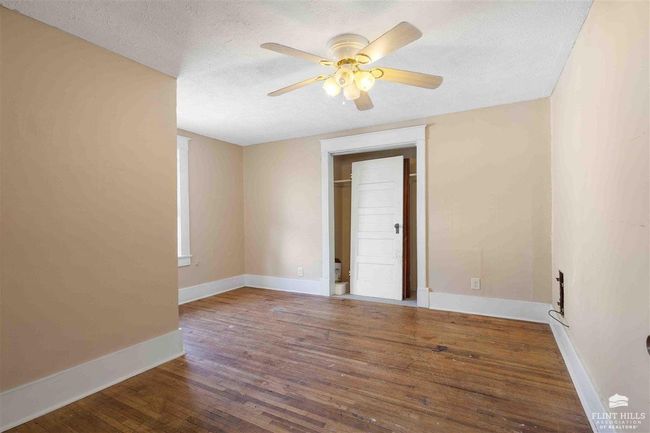 220 S 8 Th St, House other with 4 bedrooms, 3 bathrooms and null parking in Manhattan KS | Image 19