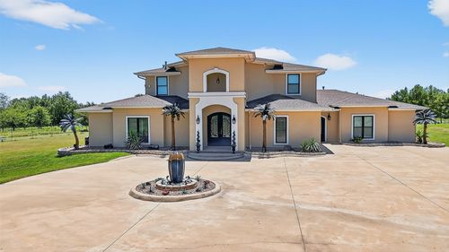 930 County Road 1305, Savoy, TX, 75479-5105 | Card Image