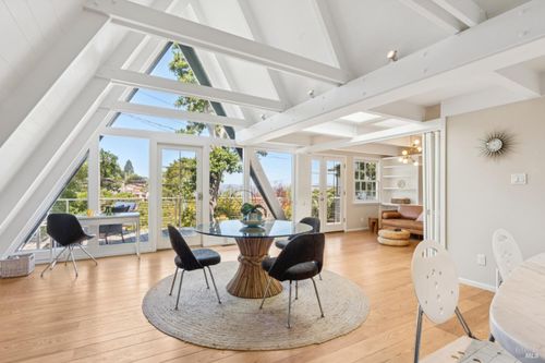 99 Glen Dr, Sausalito, CA, 94965-2028 | Card Image