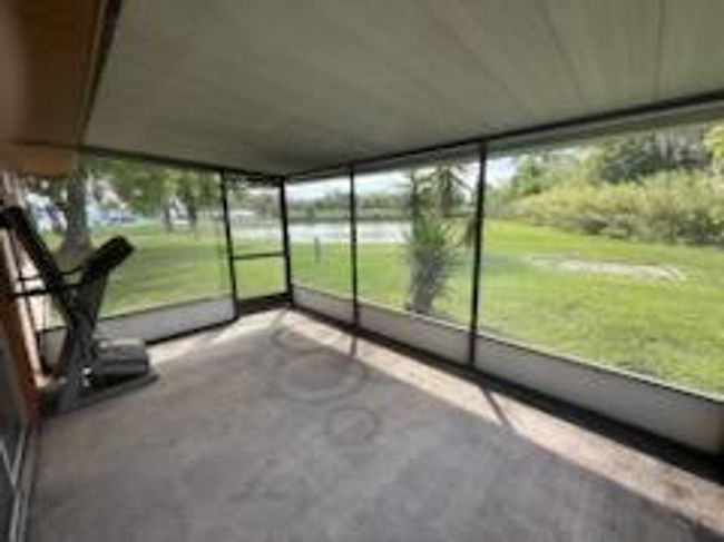 4880 Se 44 Th St, House other with 2 bedrooms, 2 bathrooms and null parking in Okeechobee FL | Image 4