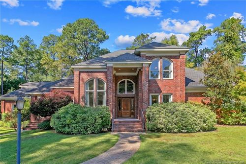 318 Springbrook Pl, Fayetteville, NC, 28305-4958 | Card Image
