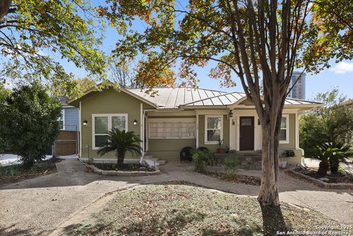 apt-2-138 Perry Ct, San Antonio, TX, 78209-6376 | Card Image