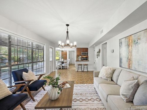 5318 King George Dr, San Antonio, TX, 78229-4916 | Card Image