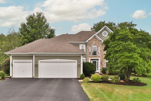 22 Dorchester Ct, Hawthorn Woods, IL, 60047-1615 | Card Image