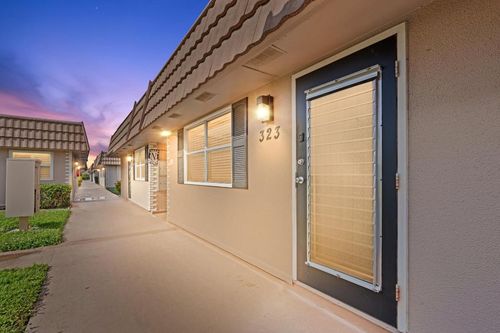 323 Seville N, Delray Beach, FL, 33446-2156 | Card Image