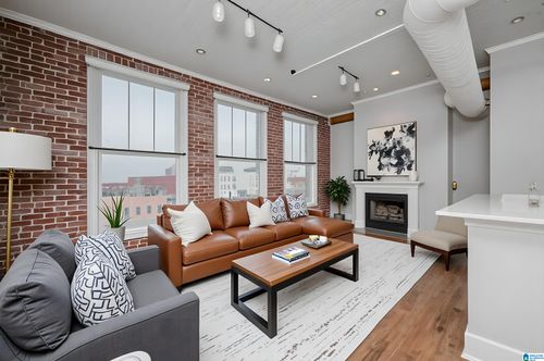 apt-403-113 22nd St N, BIRMINGHAM, AL, 35203-4218 | Card Image