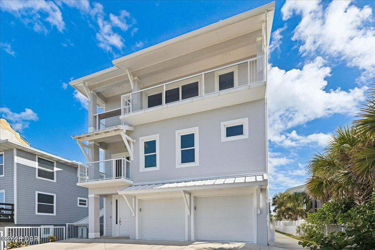Residential in New Smyrna Beach 3