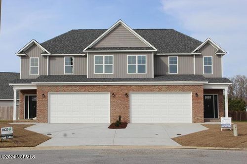 b-2100 Remington Ct, Greenville, NC, 27834-8837 | Card Image