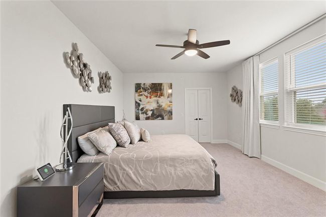 APT-1307 - 6804 Westview Dr, Townhouse with 3 bedrooms, 2 bathrooms and 1 parking in Houston TX | Image 13