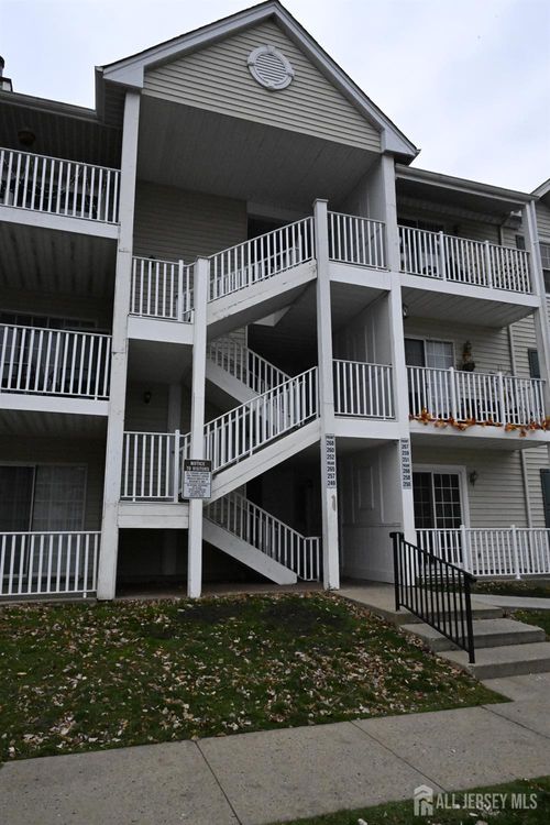 249 Kempsey Dr, North Brunswick, NJ, 08902-4221 | Card Image