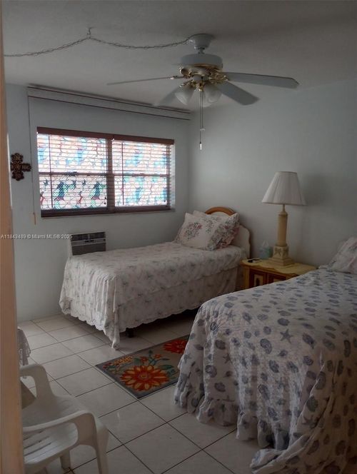 apt-12a-3500 Harrison St, Hollywood, FL, 33021-8634 | Card Image