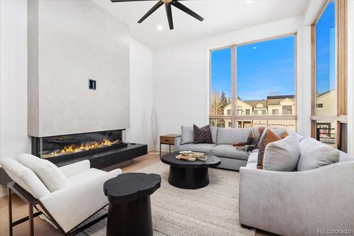 b-909 Lakepoint Cir, Frisco, CO, 80443-5428 | Card Image
