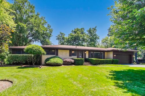 107 Brookside Ct, Libertyville, IL, 60048-1019 | Card Image