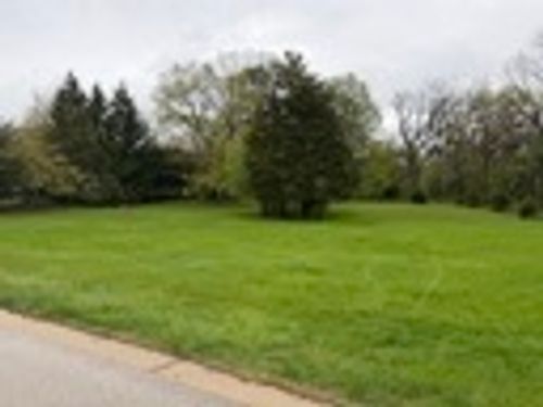 60 Hillburn Ln, North Barrington, IL, 60010-6975 | Card Image