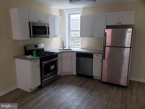 2116 N Hope St, PHILADELPHIA, PA, 19122-1709 | Card Image
